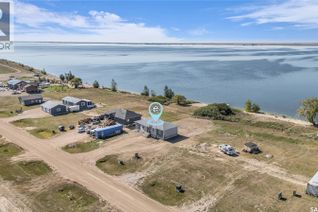 Bungalow for Sale, 52 Sunset Acres Lane, Last Mountain Lake East Side, SK