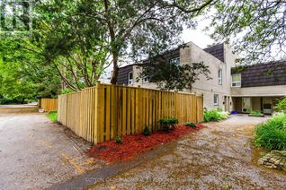 Townhouse for Sale, 23 Four Winds Drive #14, Toronto (York University Heights), ON