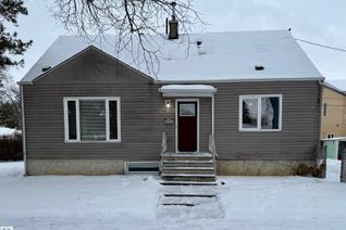Detached House for Sale, 12903 119a Av Nw, Edmonton, AB