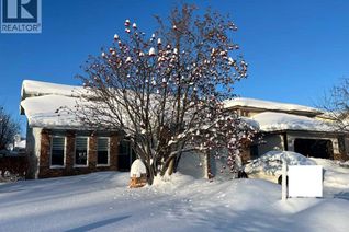 House for Sale, 272 Ball Place, Fort McMurray, AB