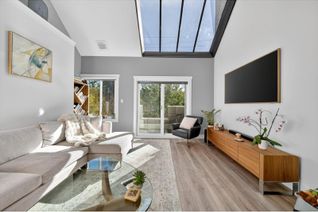 Townhouse for Sale, 15971 Marine Drive #11, White Rock, BC