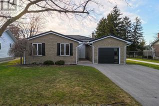 Backsplit for Sale, 70 Bedford Drive, Stratford, ON