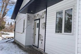 Property for Sale, 5463 55 Avenue #6, Lacombe, AB