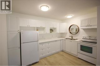 Property for Sale, 150 Skaha Place #402, Penticton, BC