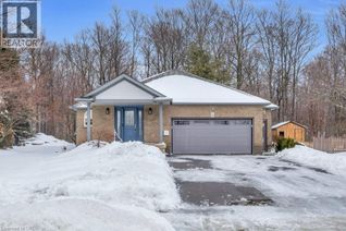 Property for Sale, 13 Burlwood Drive, Elmira, ON