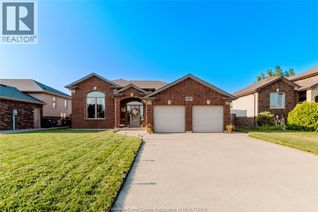 Ranch-Style House for Sale, 1429 Oakwood Avenue, Lakeshore, ON