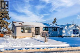 Detached House for Sale, 226 5 Avenue, Wainwright, AB