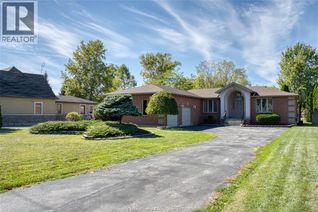 Ranch-Style House for Sale, 267 East Puce, Lakeshore, ON
