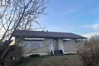 Detached House for Sale, 11120 105 Avenue, Fairview, AB