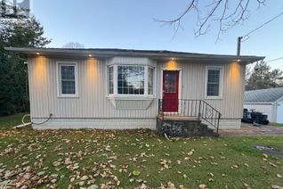 Property for Sale, 10 Victor Drive, Whitchurch-Stouffville, ON