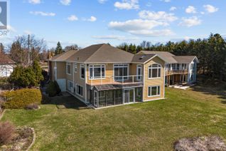 Backsplit for Sale, 5 Chelsea Lane, Stratford, PE