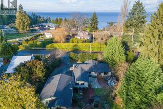Property for Sale, 3872 Island Hwy W, Qualicum Beach, BC Property for Sale, 3872 Island Hwy W, Qualicum Beach, BC