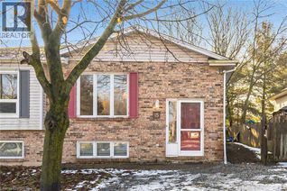 Semi-Detached House for Sale, 15 Margaret Street, Thorold, ON