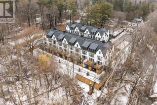 Condo Townhouse for Sale, 1136 Mona Road #4, Mississauga (Mineola), ON
