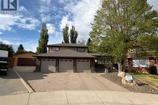 House for Sale, 421 Sherwood Place W, Lethbridge, AB