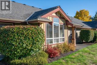 Townhouse for Sale, 261 Mills St #703, Parksville, BC