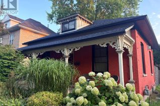 Detached House for Sale, 363 Queen Street E, St. Marys, ON