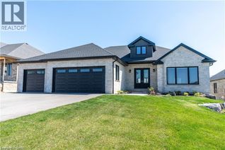Detached House for Sale, 15 Hudson Drive, Brantford, ON