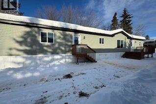 Property for Sale, 816 5th Avenue, Beaverlodge, AB