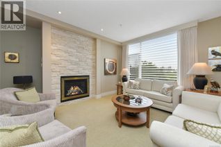 Condo Townhouse for Sale, 5336 Sayward Hill Cres, Saanich, BC