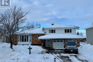 Sidesplit for Sale, 8 Gillingham Avenue, Norris Arm, NL