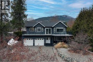 Property for Sale, 3920 Trepanier Heights Avenue, Peachland, BC