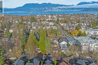 Detached House for Sale, 3694 W 16th Avenue, Vancouver, BC