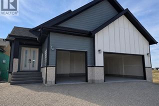 Bungalow for Sale, 267 Muirfield Crescent, Lyalta, AB