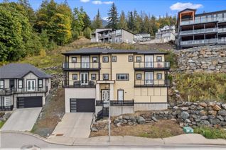 Detached House for Sale, 8204 Harvest Place, Chilliwack, BC
