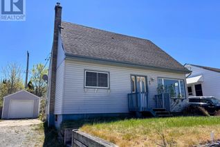 House for Sale, 46 Neebig Ave, Manitouwadge, ON