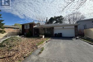 Property for Sale, 19 Paultiel Drive, Toronto (Newtonbrook East), ON