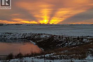 Property for Sale, 653 West Highland Crescent, Carstairs, AB Property for Sale, 653 West Highland Crescent, Carstairs, AB