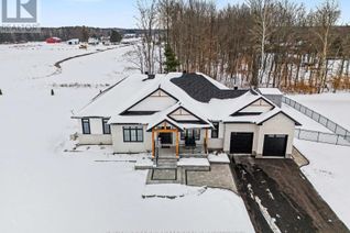 Bungalow for Sale, 1685 Trizisky Street, North Dundas, ON