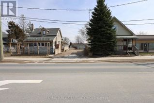 Detached House for Sale, 16-18 Ontario Street N, Lambton Shores (Grand Bend), ON