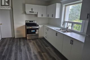 Bungalow for Rent, 69 Ontario Street, Cambridge, ON