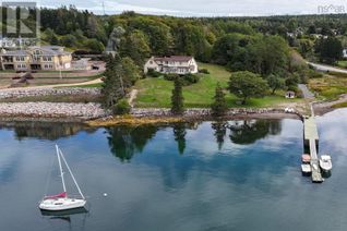 Detached House for Sale, 2 Crouchers Point Road, Glen Haven, NS