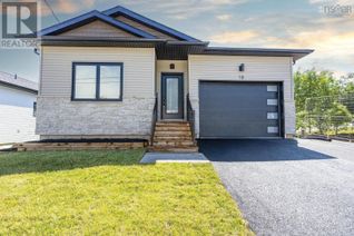 Detached House for Sale, 18 Whidden Avenue, Wolfville, NS