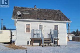 House for Sale, 5203 & 5205 Press Avenue, Macklin, SK