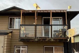 Townhouse for Sale, 1701 St Edward Boulevard N #2, Lethbridge, AB