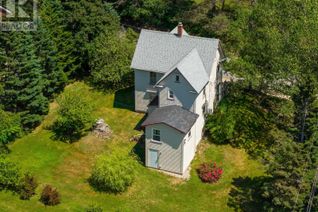 Detached House for Sale, 149 Duke Street, Chester, NS