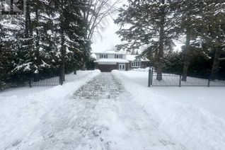 Detached Sidesplit for Sale, 70 Maple Grove Avenue, Richmond Hill (Oak Ridges), ON