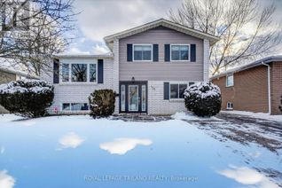 Sidesplit for Sale, 156 Antrim Crescent, London South (South Y), ON