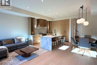 Condo Townhouse for Sale, 781 Martin Avenue #3, Kelowna, BC