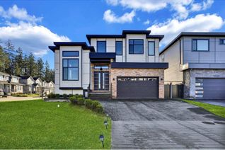 House for Sale, 19774 33 Ave, Langley, BC