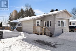 Bungalow for Sale, 4976 25th Side Road #42, Essa, ON