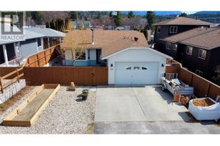 Bungalow for Sale, 203 7th Avenue, Nakusp, BC