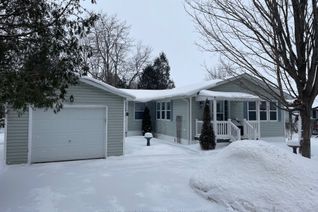 Bungalow for Sale, 15 Huron Ln, Ashfield-Colborne-Wawanosh, ON