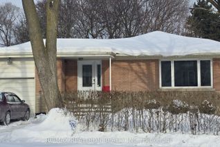 Bungalow for Sale, 318 Holmes Ave, Toronto, ON