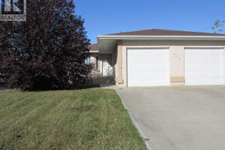 Detached House for Sale, 613 9th Avenue W, Nipawin, SK