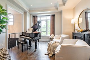 Freehold Townhouse for Sale, 190 Dorval Dr, Oakville, ON